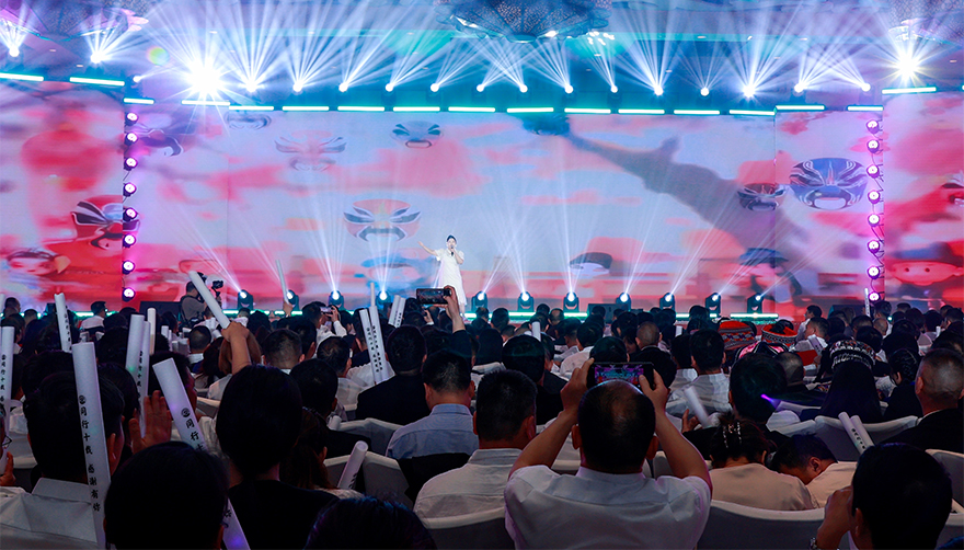 晚会_38.jpg